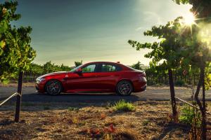 Alfa Romeo Giulia Quadrifoglio 2016 года  (NA)